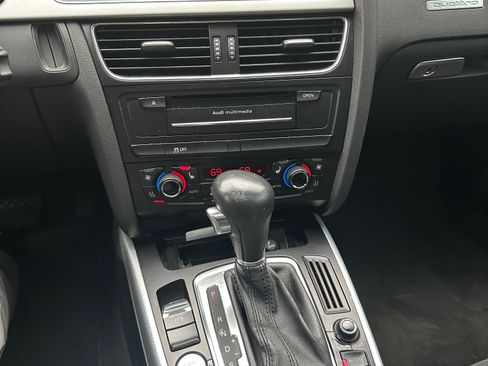 Used 2012 Audi A5 2.0T Premium Plus image 11