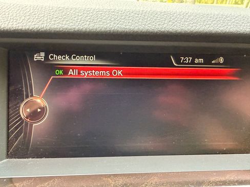 Used 2016 BMW 528i Sedan image 5