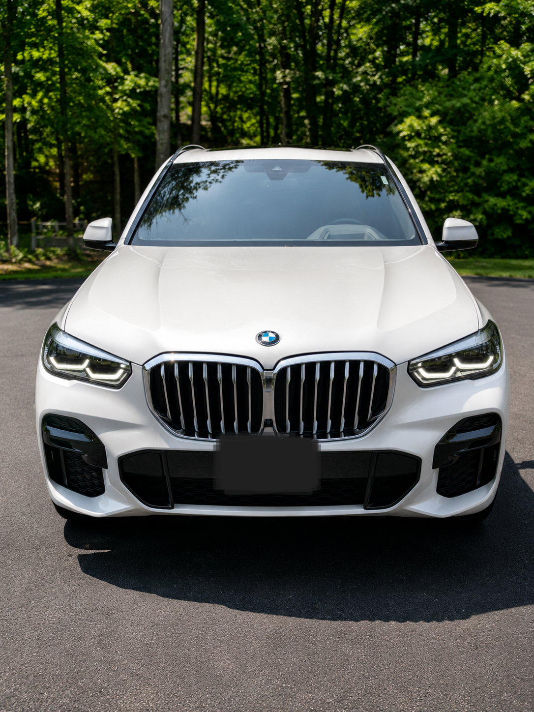 Used 2023 BMW X5 xDrive40i w/ M Sport Package AWD/4WD image 2