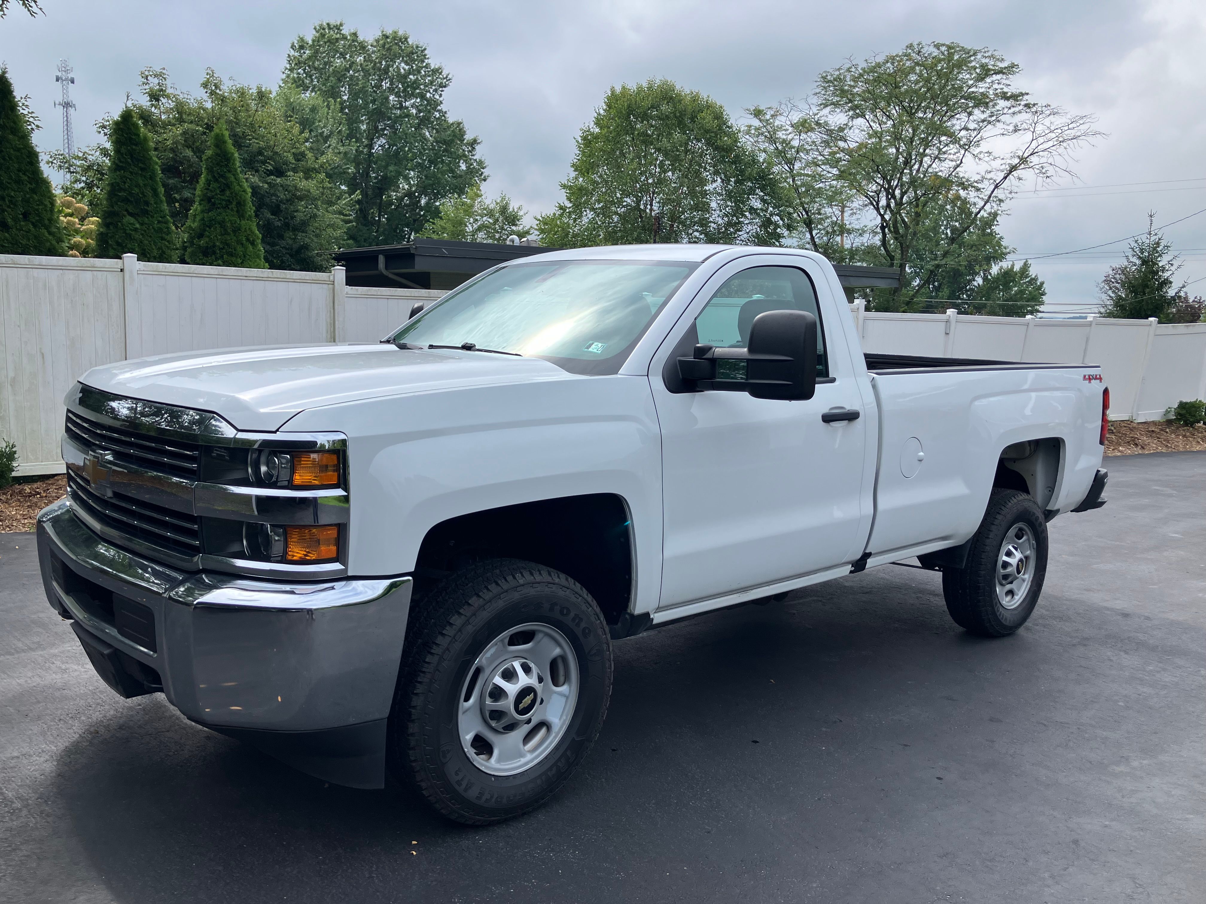 Used 2016 Chevrolet Silverado 2500 W/T AWD/4WD image 1