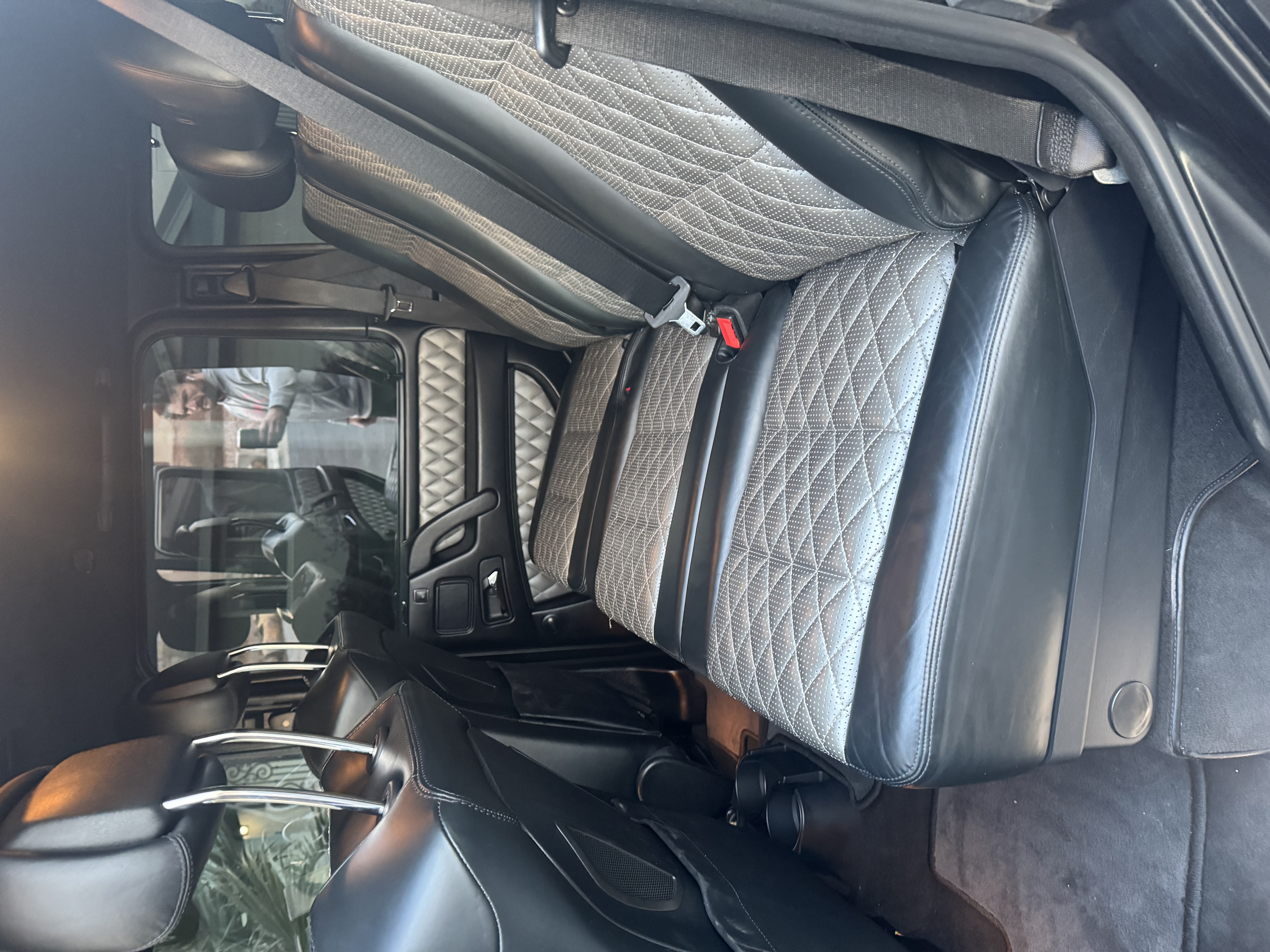 Used 2017 Mercedes-Benz G 63 AMG 4MATIC image 11