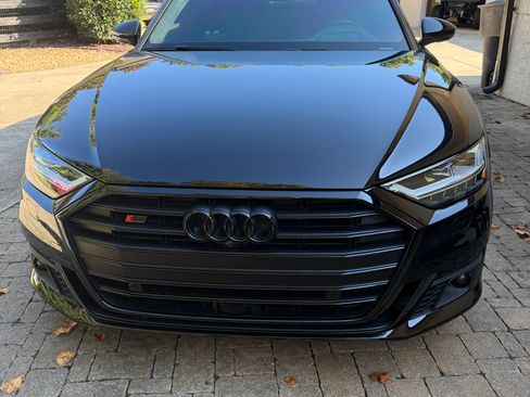 Used 2021 Audi S8 L AWD/4WD image 1