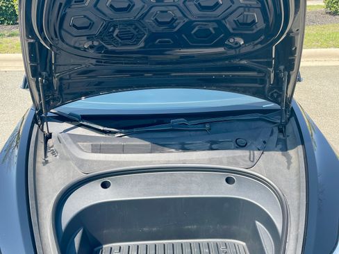 Used 2020 Tesla Model 3 Standard Range Plus image 12