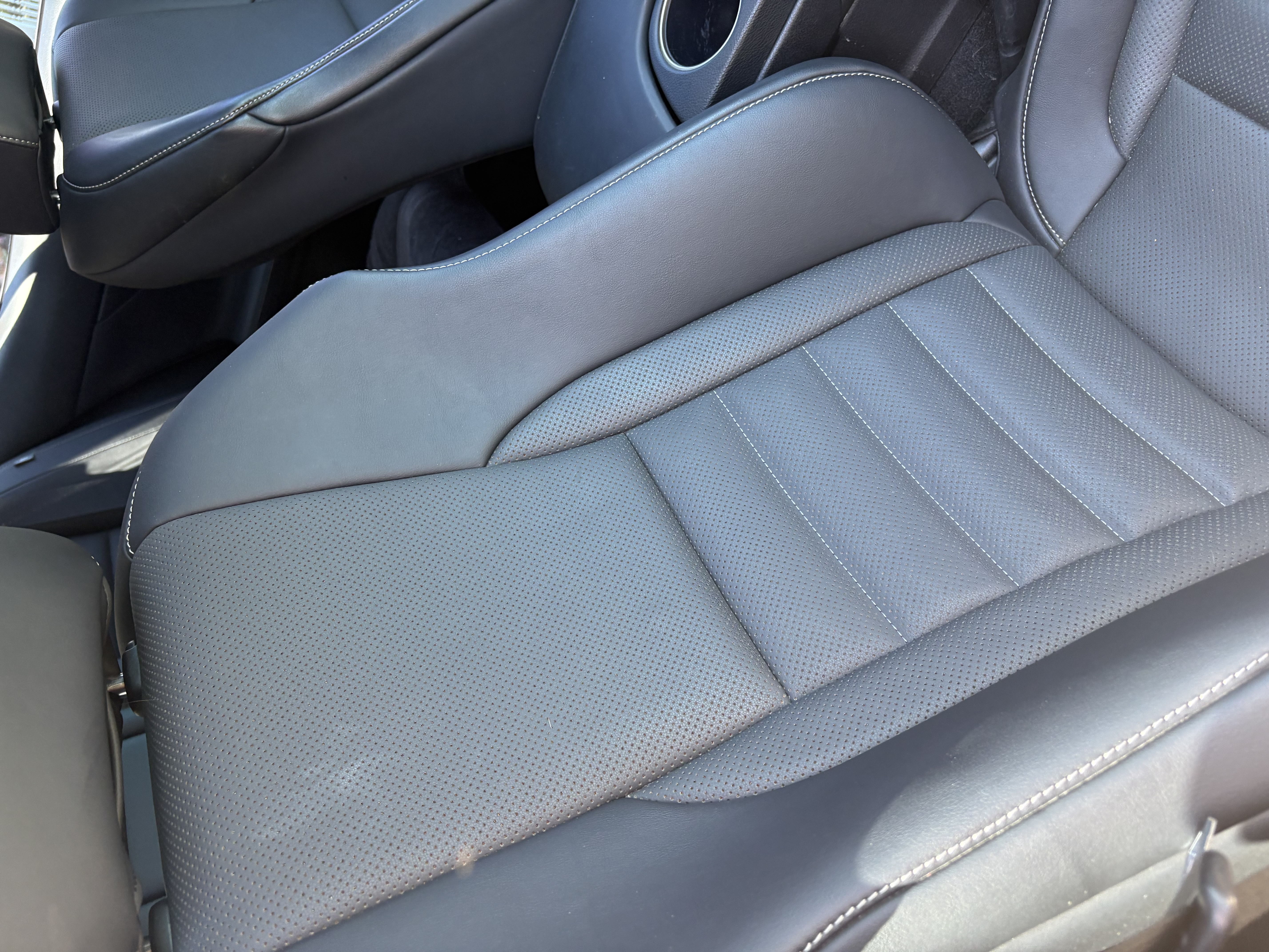 Used 2015 Lexus IS 250 w/ F-Sport Package RWD image 9