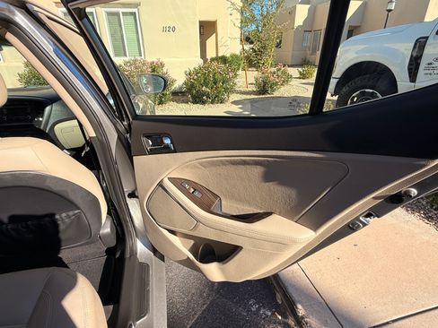 Used 2013 Kia Optima EX w/ Premium Pkg image 14