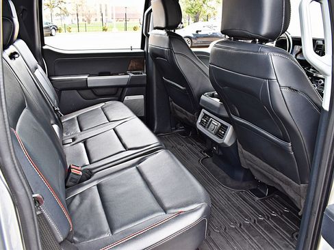 Used 2023 Ford F250 Lariat w/ Lariat Ultimate Package AWD/4WD image 25