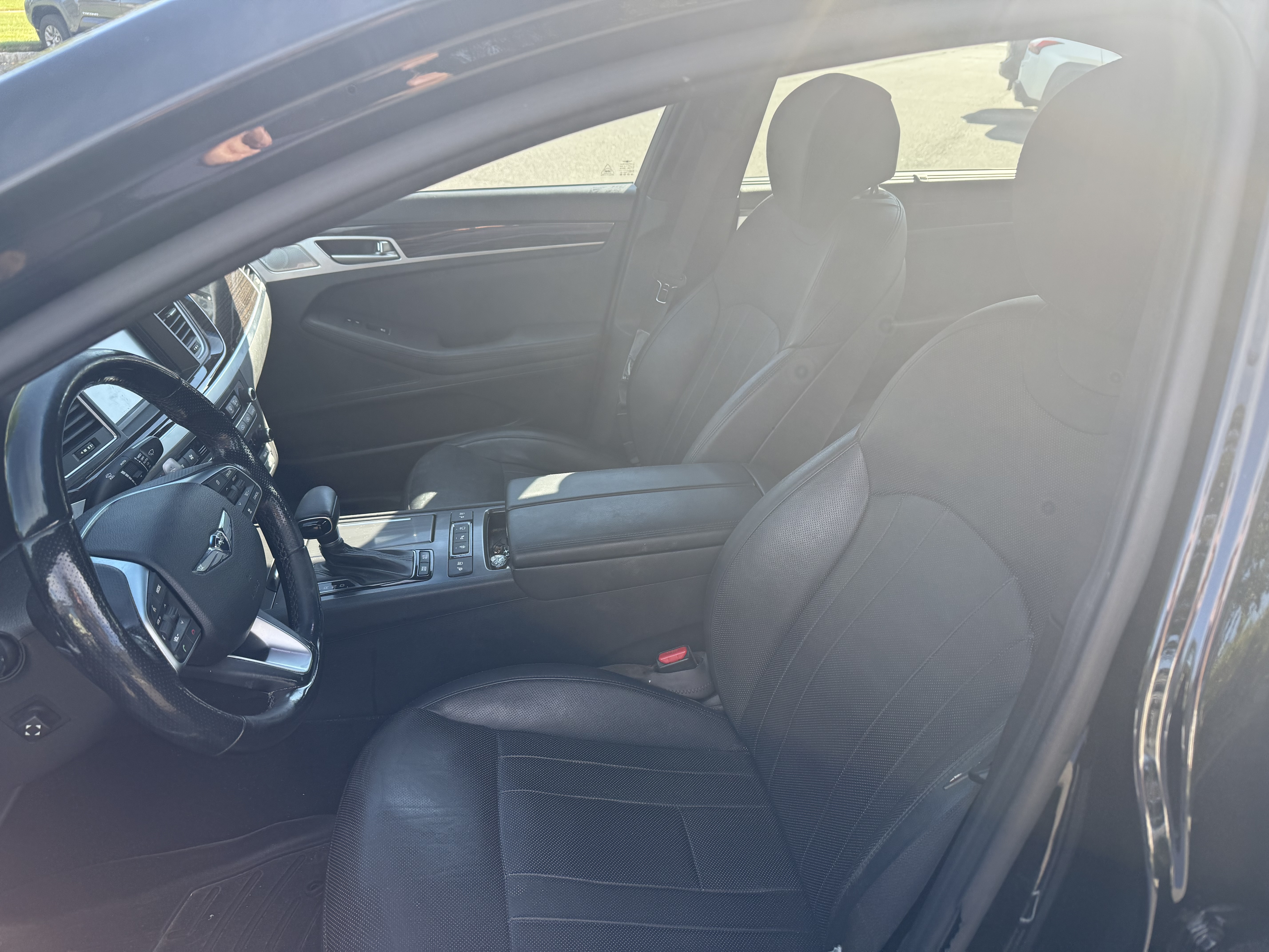 Used 2019 Genesis G80 3.8 w/ Sport Package 02 AWD/4WD image 2
