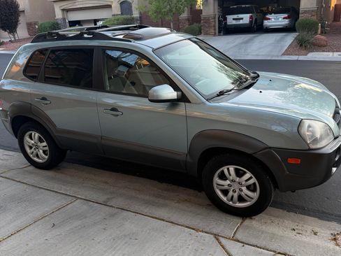Used 2007 Hyundai Tucson SE AWD/4WD image 4