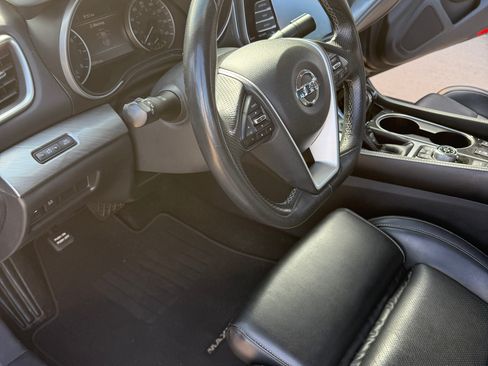 Used 2018 Nissan Maxima 3.5 SV image 16