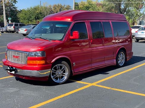 Used 2006 GMC Savana 1500 w/ Preferred Equipment Group image 9