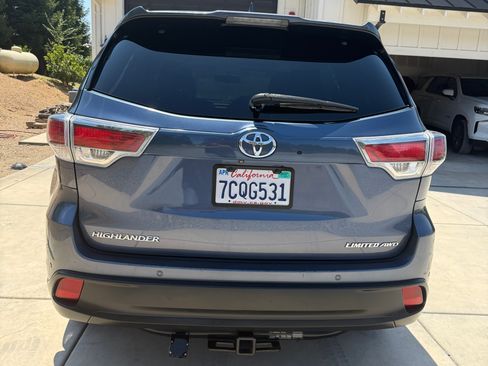 Used 2014 Toyota Highlander Limited AWD/4WD image 5