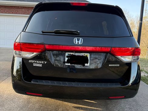 Used 2014 Honda Odyssey Touring image 5