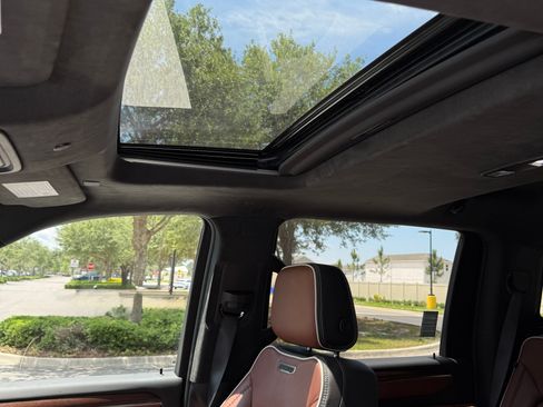 Used 2024 GMC Sierra 2500 Denali Ultimate image 15