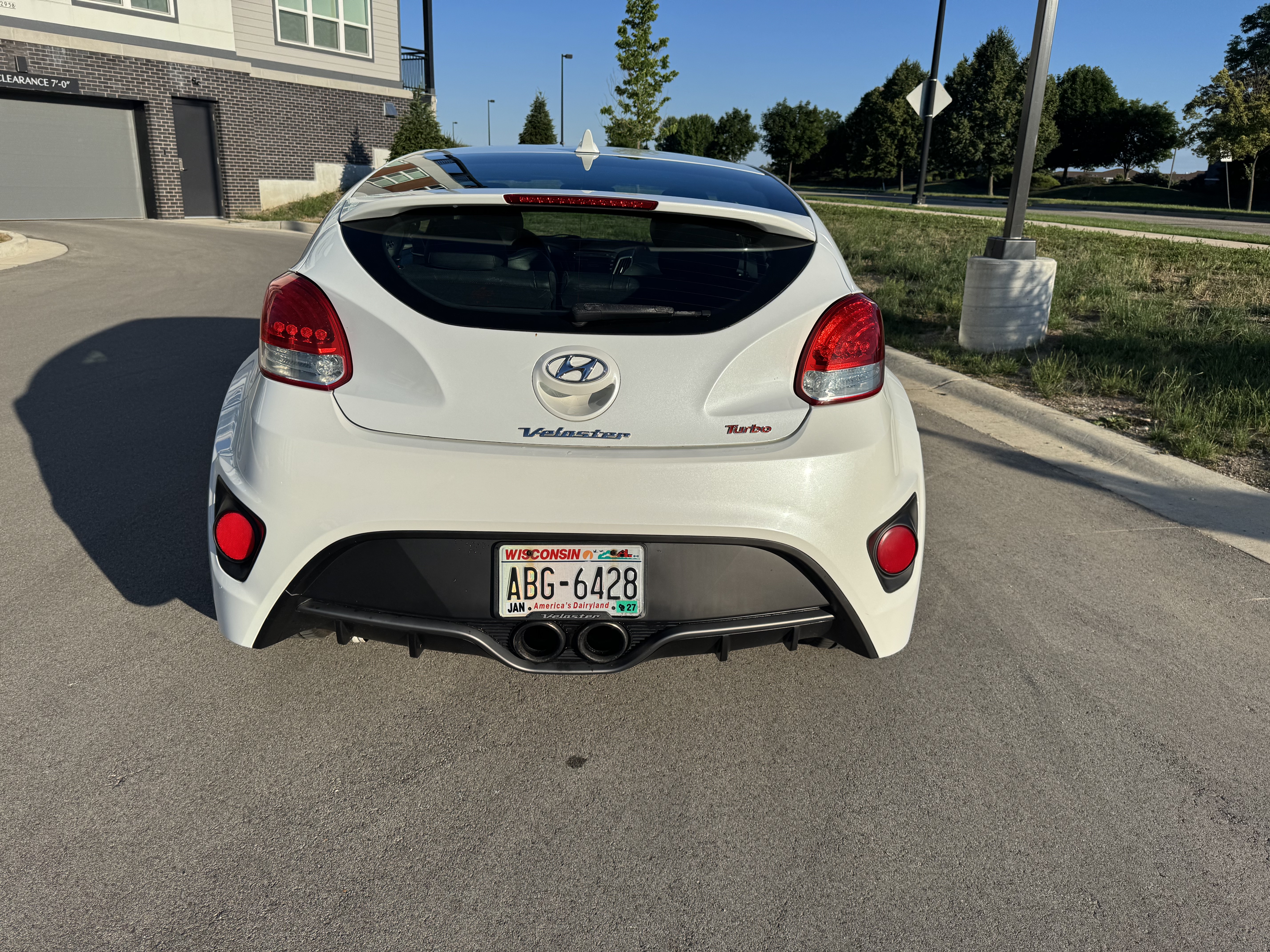 Used 2013 Hyundai Veloster Turbo FWD image 6