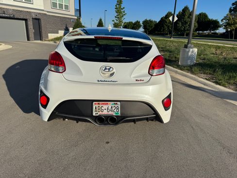 Used 2013 Hyundai Veloster Turbo FWD image 6
