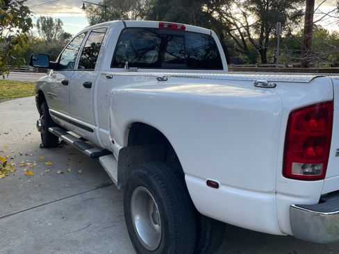 Used 2005 Dodge Ram 3500 Truck SLT w/ Quad Cab Big Horn Value Group image 16
