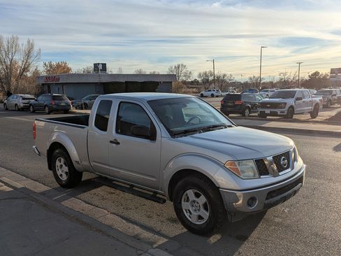 Used 2006 Nissan Frontier SE w/ (P01) Power Pkg image 4