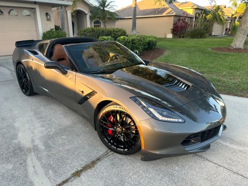 Used 2015 Chevrolet Corvette Stingray Coupe w/ 3LT Preferred Equipment Group RWD image 1