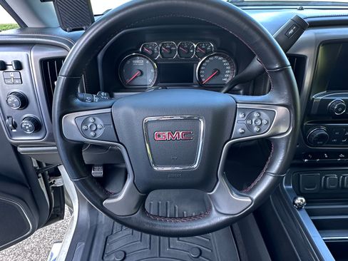 Used 2015 GMC Sierra 1500 SLT w/ All-Terrain Package AWD/4WD image 17