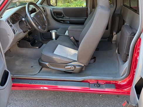 Used 2007 Ford Ranger XLT RWD image 9