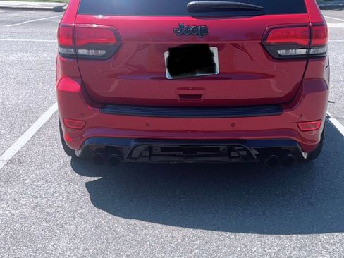 Used 2018 Jeep Grand Cherokee Trackhawk AWD/4WD image 5