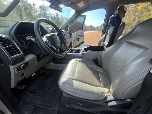 Used 2020 Ford F250 XLT w/ XLT Premium Package image 20