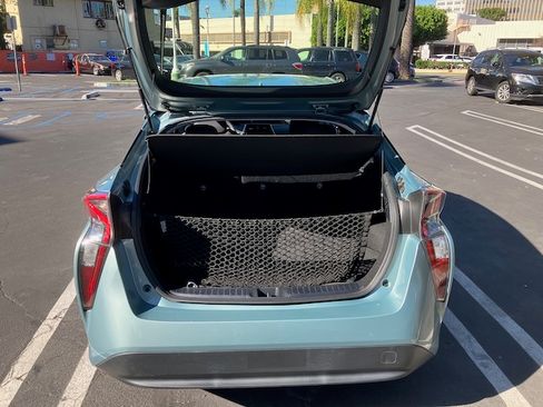 Used 2016 Toyota Prius Four Touring image 11