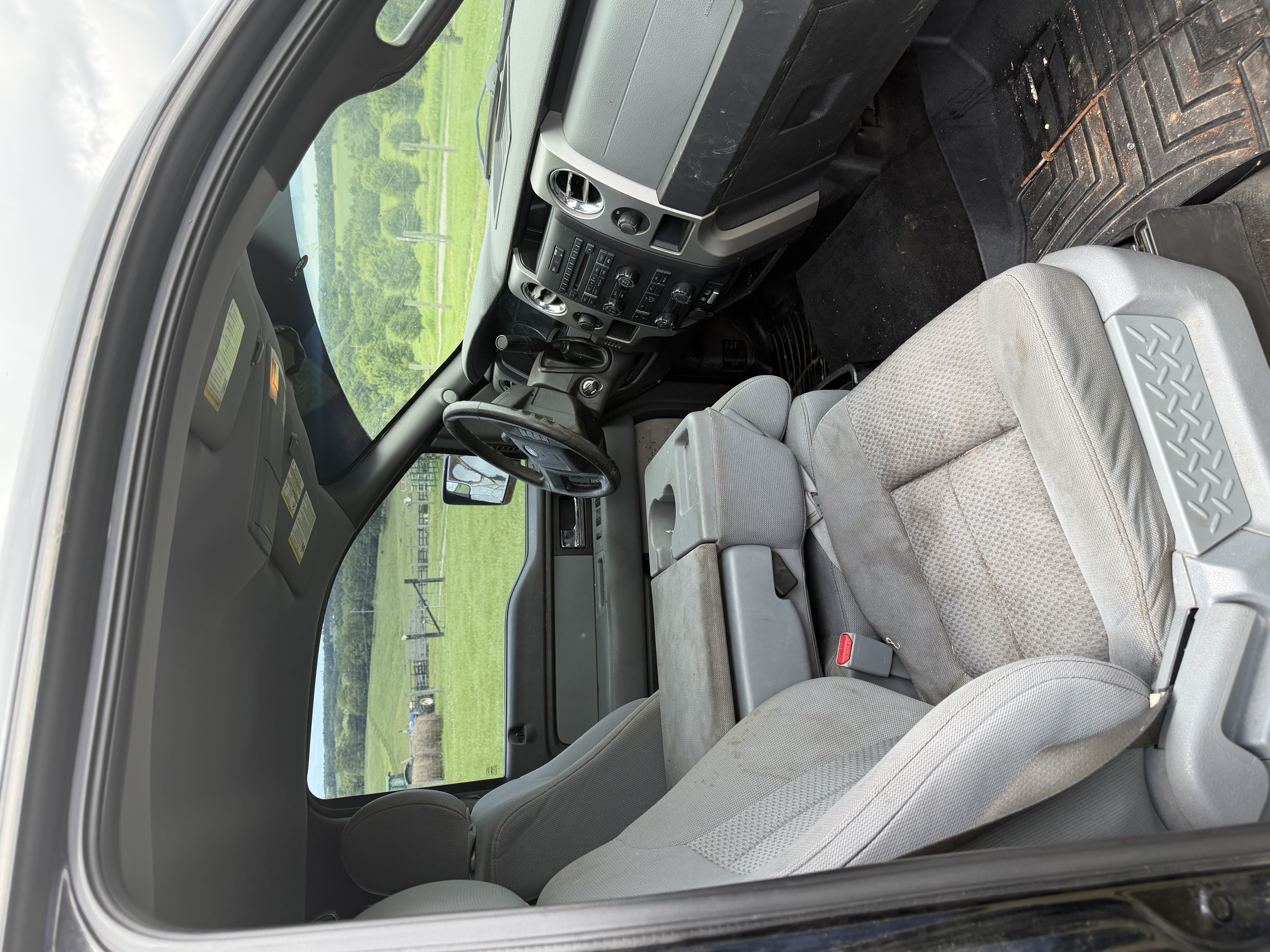 Used 2013 Ford F150 XLT w/ XTR Pkg AWD/4WD image 8