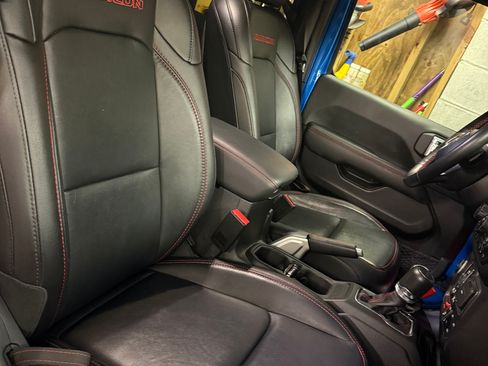 Used 2022 Jeep Gladiator Rubicon w/ LED Lighting Group image 20