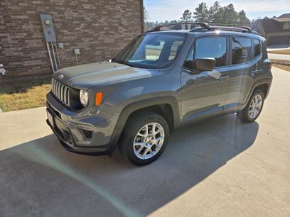 Used 2022 Jeep Renegade Sport w/ Sport Appearance Group