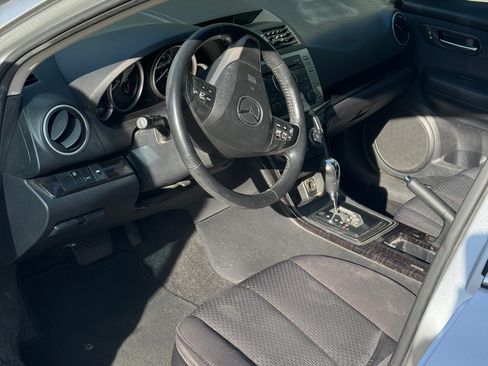 Used 2013 MAZDA MAZDA6 i Touring image 9