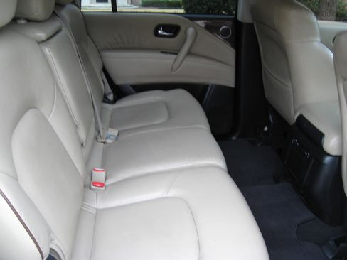 Used 2017 Nissan Armada SL w/ Moonroof Package image 11