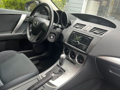 Used 2010 MAZDA MAZDA3 s Sport image 9