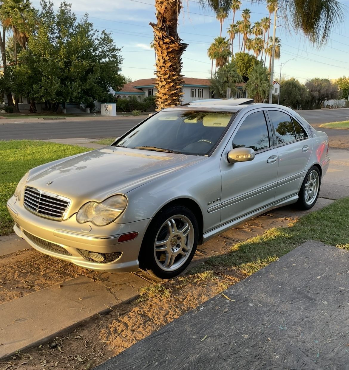 Used 2002 Mercedes-Benz C 32 AMG image 5