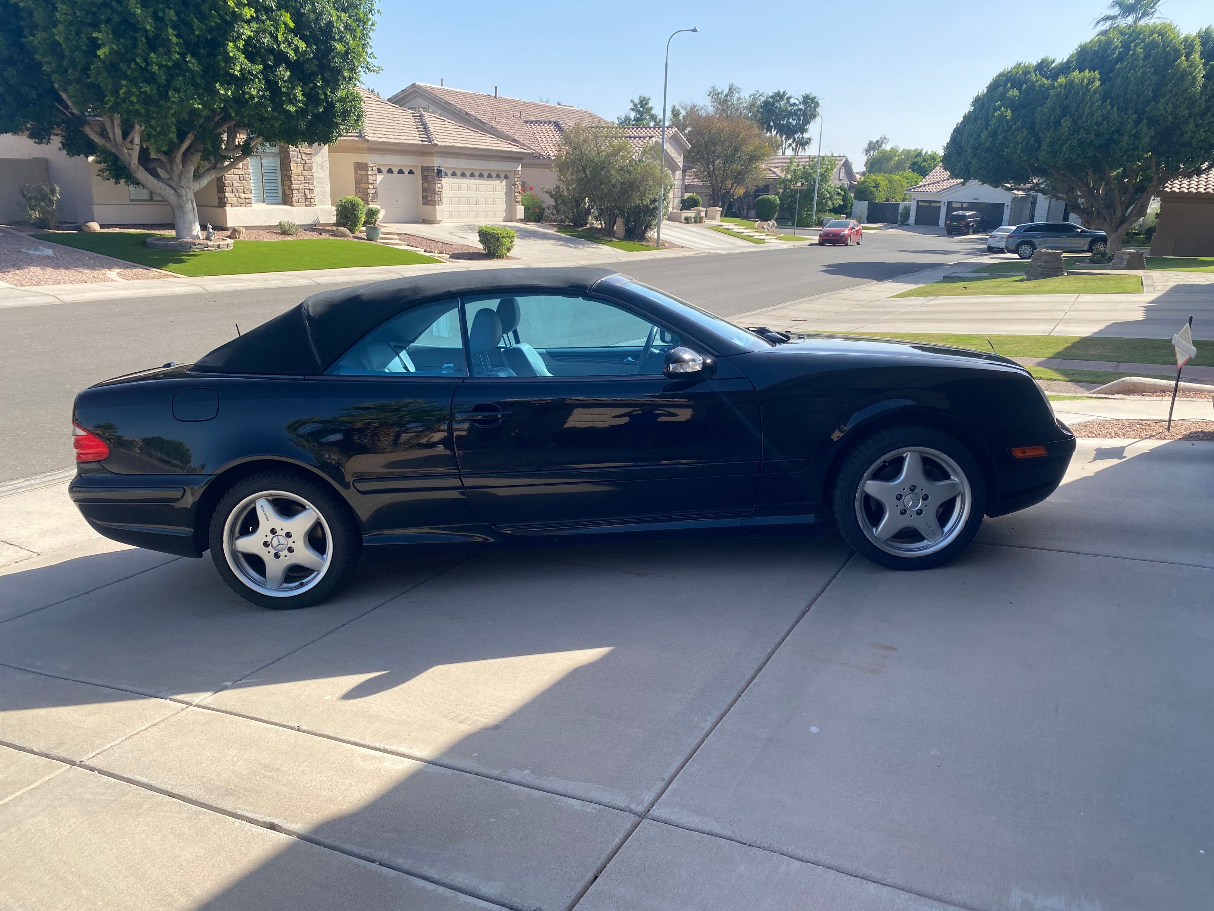 Used 2001 Mercedes-Benz CLK 430 Cabriolet image 4