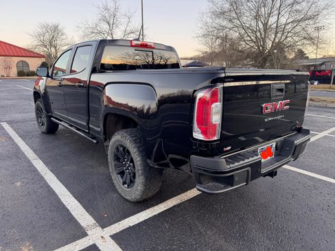 Used 2022 GMC Canyon AT4 image 8