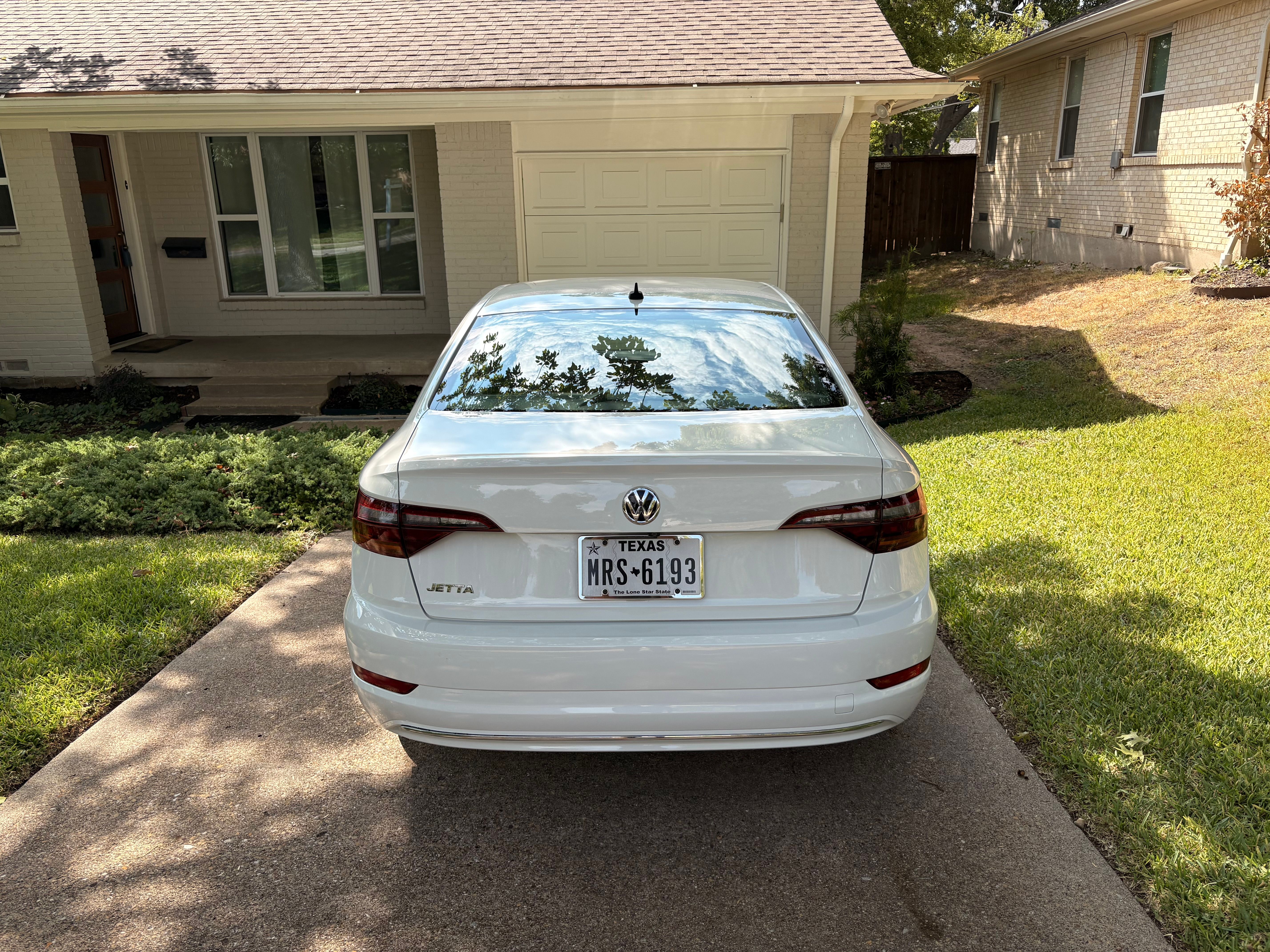 Used 2019 Volkswagen Jetta S w/ Driver Assistance Package FWD image 8
