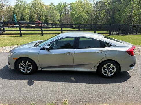 Used 2016 Honda Civic LX image 10