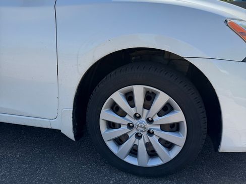 Used 2014 Nissan Sentra S FWD image 23