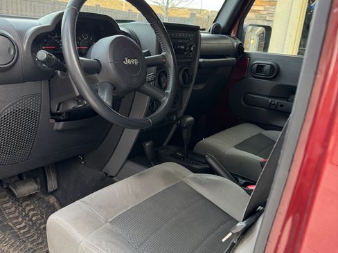 Used 2008 Jeep Wrangler Unlimited X image 18
