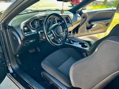 Used 2020 Dodge Challenger GT RWD image 15