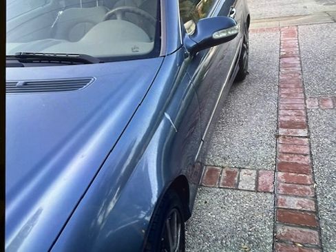 Used 2007 Mercedes-Benz CLK 350 Coupe image 3