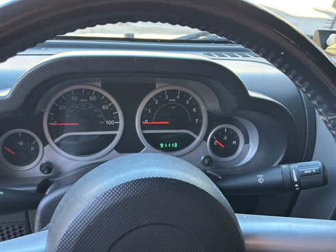 Used 2008 Jeep Wrangler Unlimited Sahara w/ Trailer Tow Group image 7