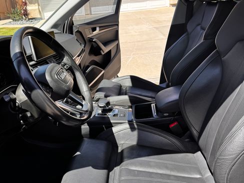 Used 2018 Audi Q5 2.0T Premium Plus w/ Premium Plus Package image 14