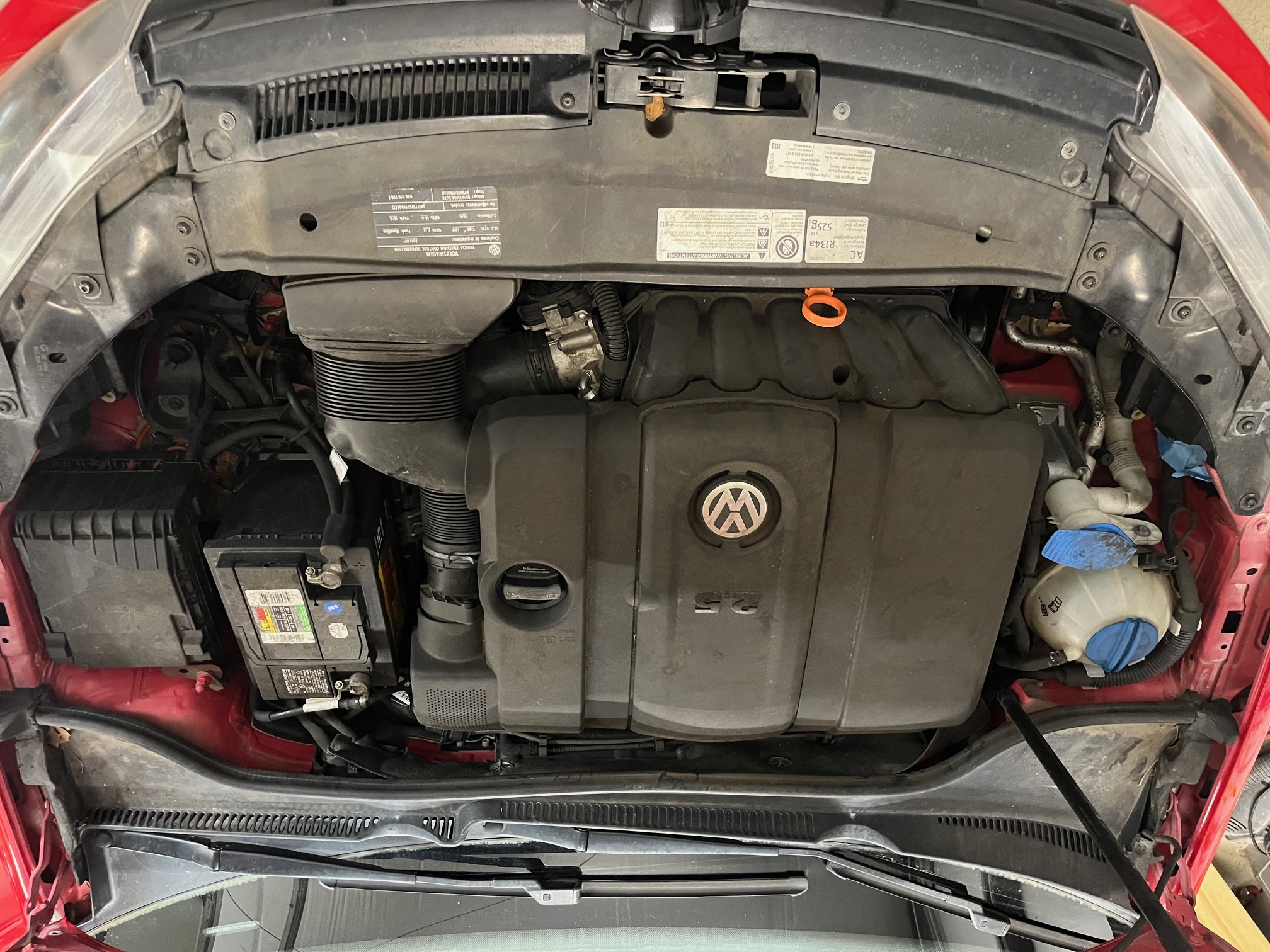 Used 2011 Volkswagen Golf 2-Door FWD image 16
