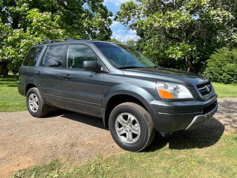 Used 2004 Honda Pilot EX image 8