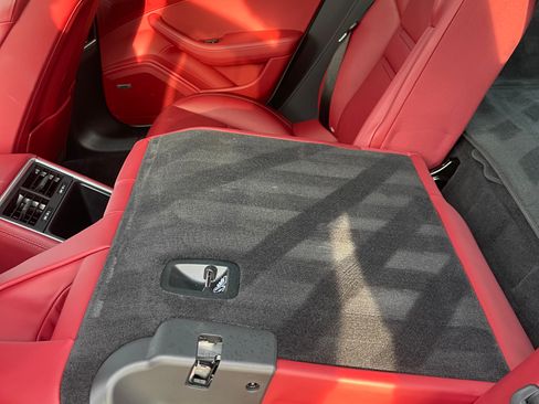 Used 2019 Porsche Panamera 4 image 19