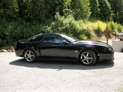 Used 2000 Ford Mustang GT