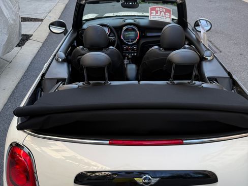 Used 2018 MINI Cooper S image 6