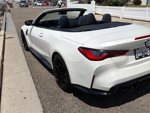 Used 2022 BMW M4 xDrive Competition w/ Executive Package image 4